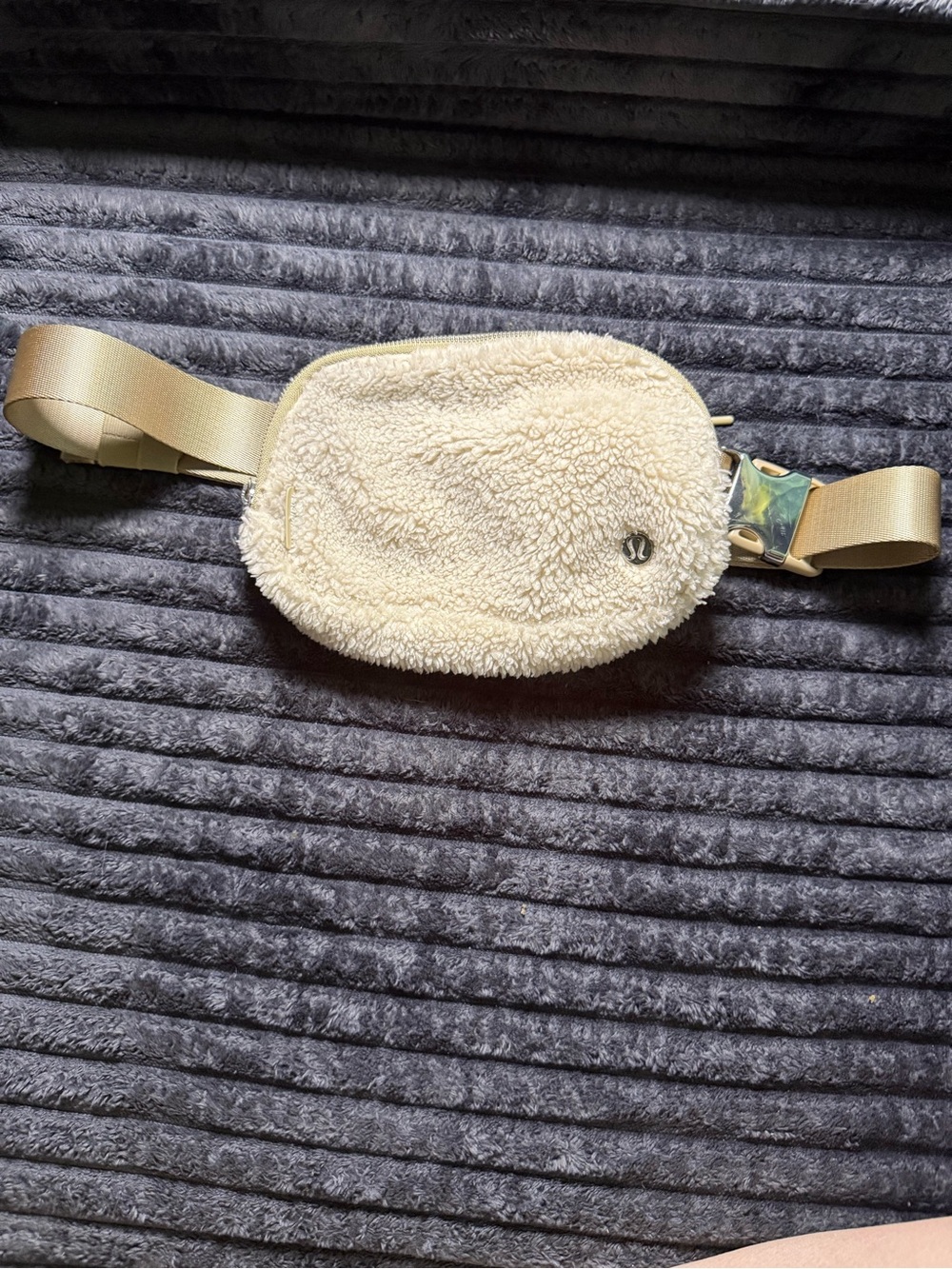 lululemon athletica Cream Sherpa Belt Bag